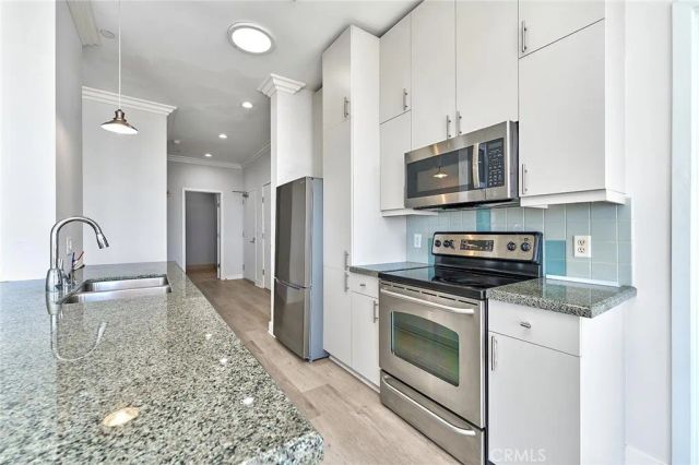 3810 Wilshire Boulevard PH 11, Los Angeles, CA 90010