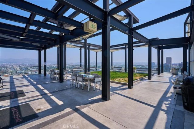 3810 Wilshire Boulevard PH 11, Los Angeles, CA 90010