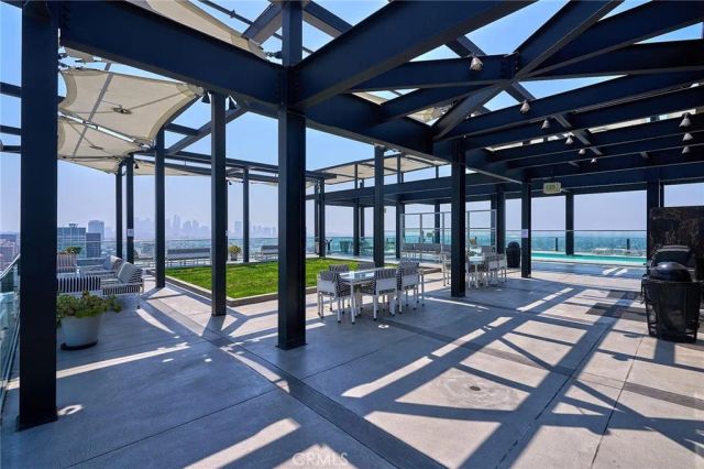 3810 Wilshire Boulevard PH 11, Los Angeles, CA 90010