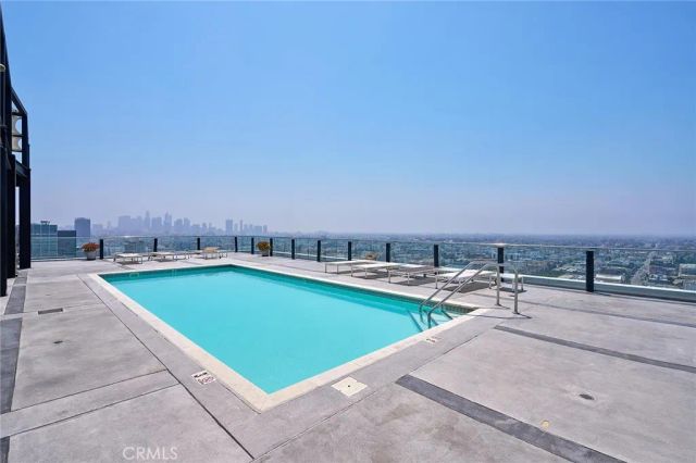 3810 Wilshire Boulevard PH 11, Los Angeles, CA 90010