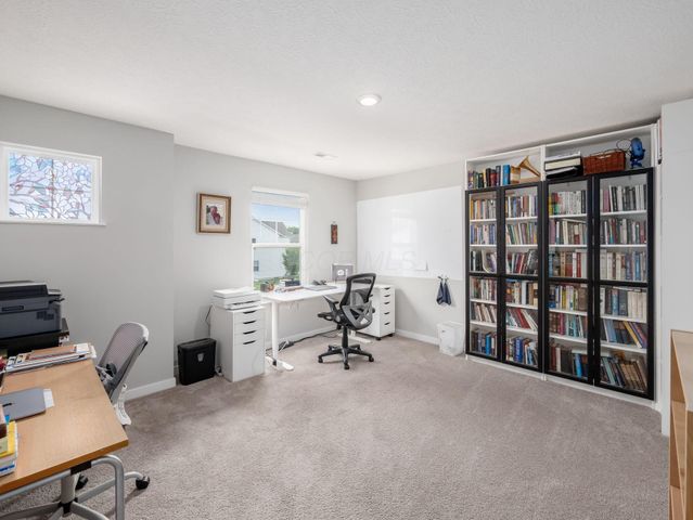 286 Aaron Drive, Delaware, OH 43015