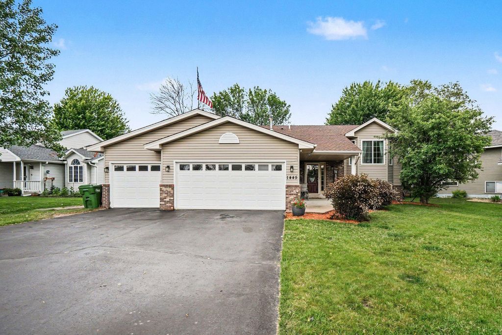 1445 153rd Lane NW, Andover, MN 55304