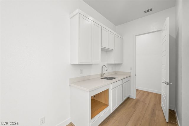 7322 Fire Wire Avenue, Las Vegas, NV 89113