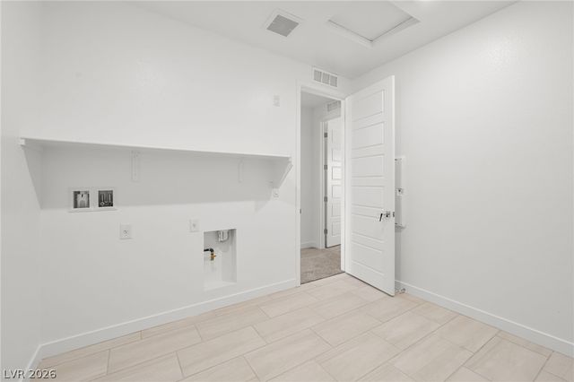 7322 Fire Wire Avenue, Las Vegas, NV 89113