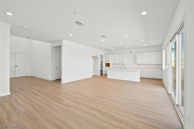 7322 Fire Wire Avenue, Las Vegas, NV 89113