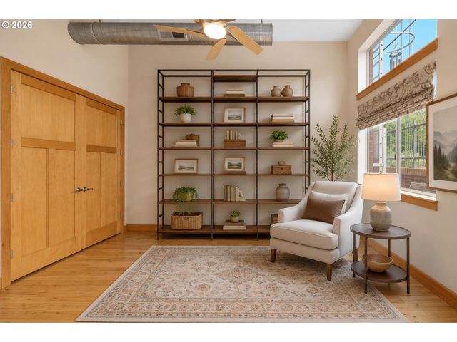 2006 Se MORRISON St D, Portland, OR 97214
