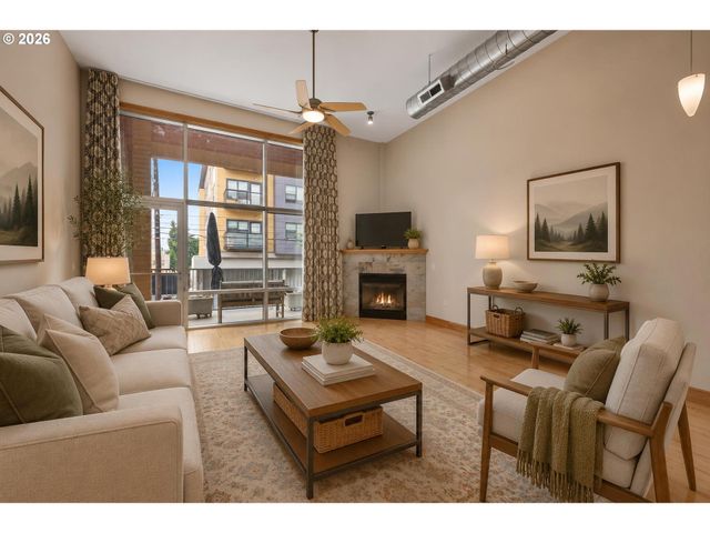 2006 Se MORRISON St D, Portland, OR 97214