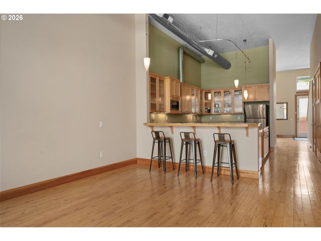 2006 Se MORRISON St D, Portland, OR 97214