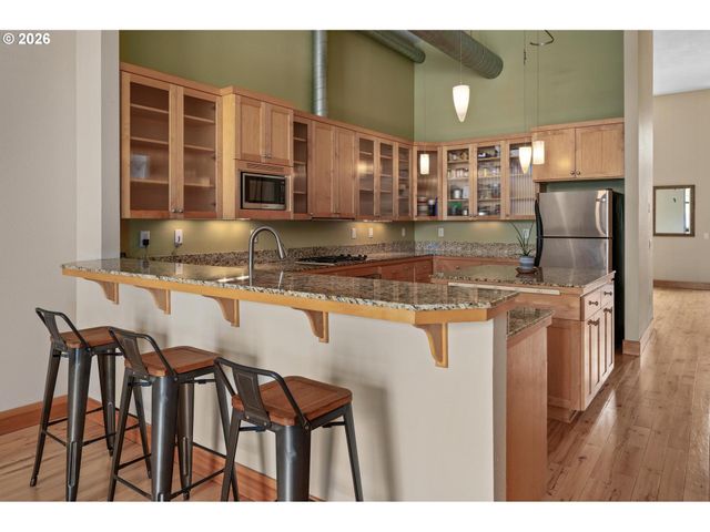 2006 Se MORRISON St D, Portland, OR 97214