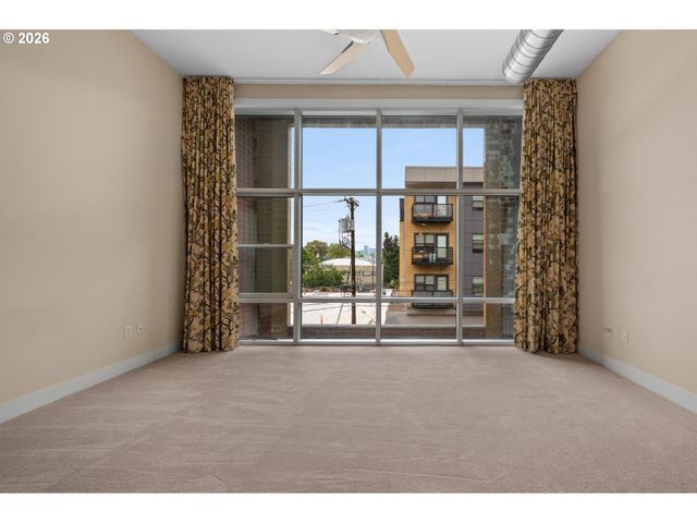 2006 Se MORRISON St D, Portland, OR 97214