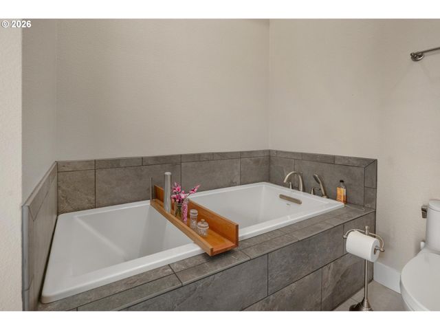2006 Se MORRISON St D, Portland, OR 97214