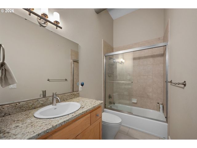 2006 Se MORRISON St D, Portland, OR 97214