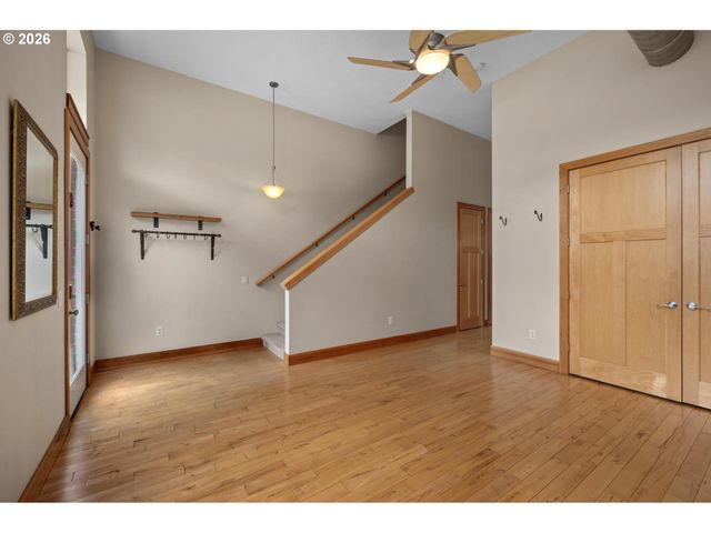 2006 Se MORRISON St D, Portland, OR 97214