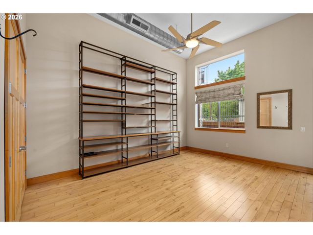 2006 Se MORRISON St D, Portland, OR 97214