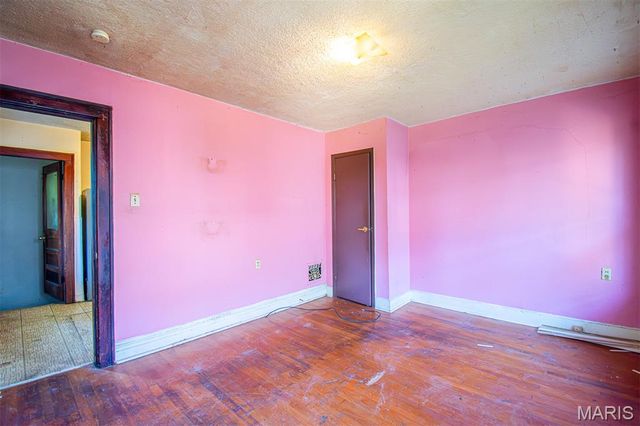 6912 ROBBINS Avenue, Pagedale, MO 63133