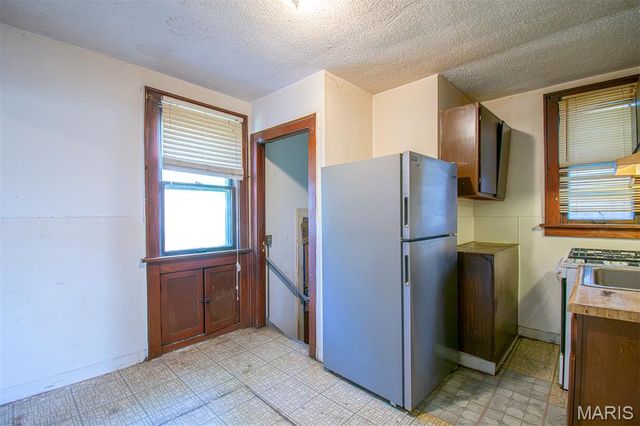6912 ROBBINS Avenue, Pagedale, MO 63133