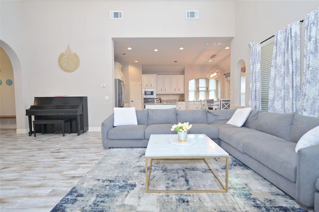 3207 Pampa, Grand Prairie, TX 75054