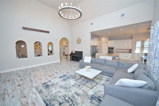 3207 Pampa, Grand Prairie, TX 75054