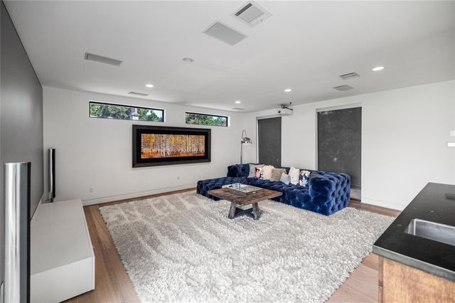 2608 Barbara Lane, Houston, TX 77005