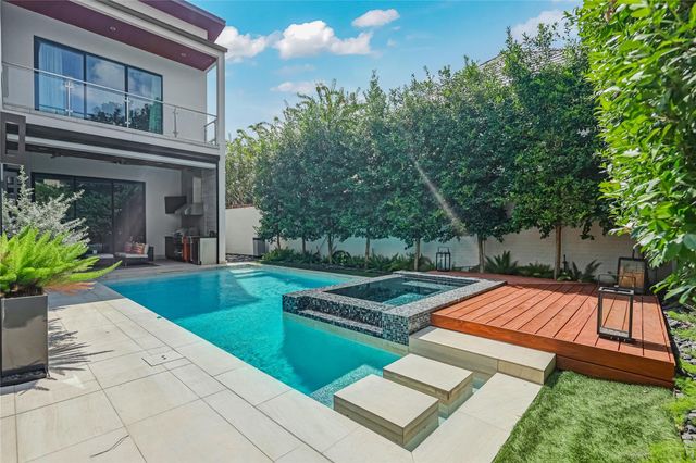 2608 Barbara Lane, Houston, TX 77005