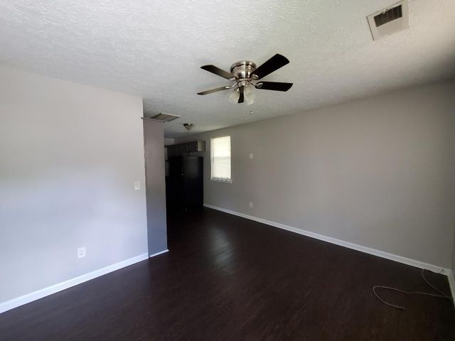 1421 Florence, Madison, TN 37115