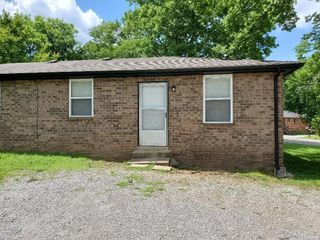 1421 Florence, Madison, TN 37115