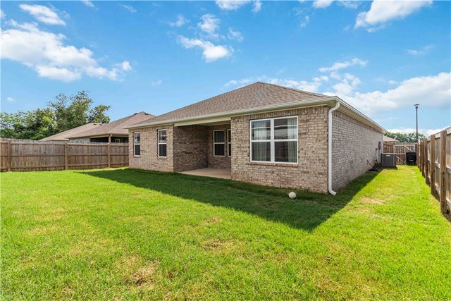 3713 S 2nd Place, Rogers, AR 72758