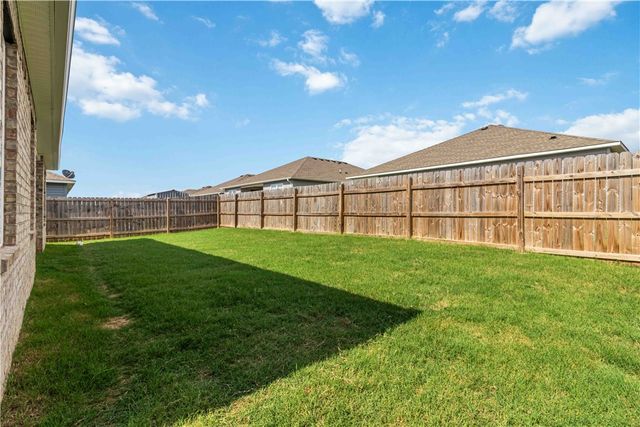 3713 S 2nd Place, Rogers, AR 72758