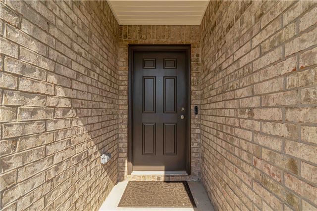3713 S 2nd Place, Rogers, AR 72758