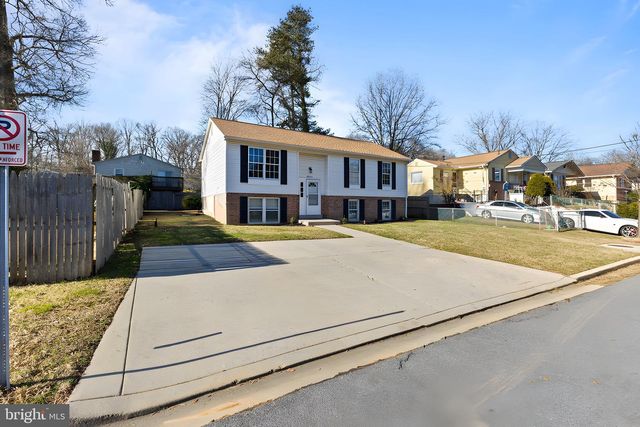 8804 35TH AVE, College Park, MD 20740