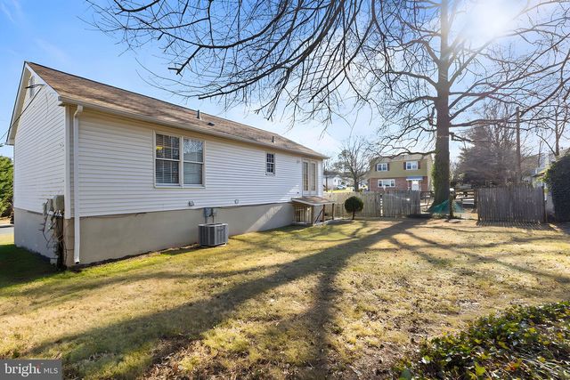 8804 35TH AVE, College Park, MD 20740