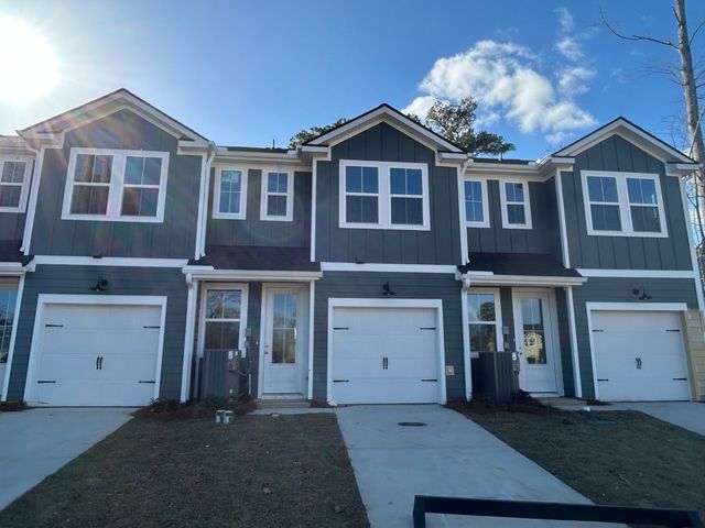 475 Martins Creek Boulevard, Summerville, SC 29485