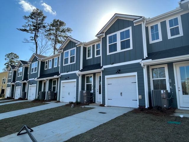 475 Martins Creek Boulevard, Summerville, SC 29485