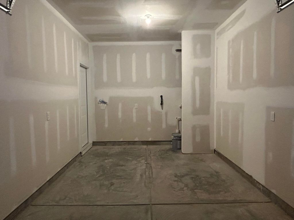 Image 32 of property listing at 475 Martins Creek Boulevard, Summerville, SC 29485