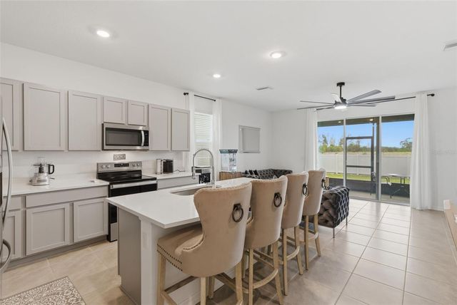 444 MANGROVE SHADE CIRCLE, Apollo Beach, FL 33572