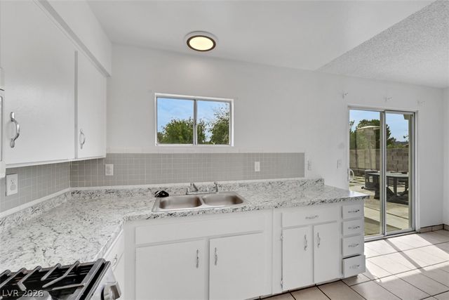 45 Sabino Circle, Las Vegas, NV 89110
