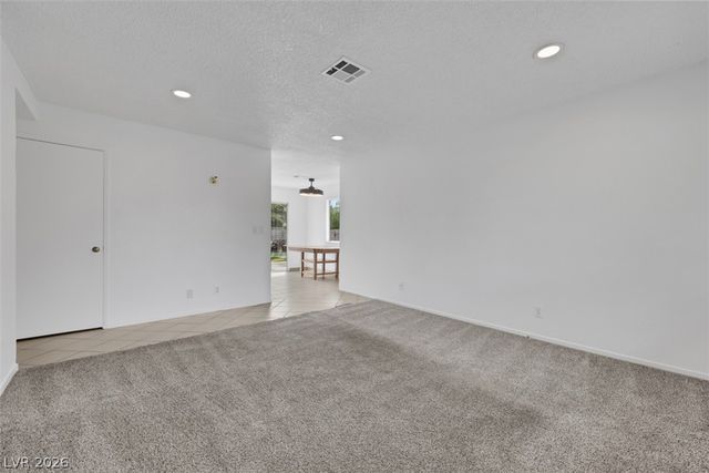 45 Sabino Circle, Las Vegas, NV 89110