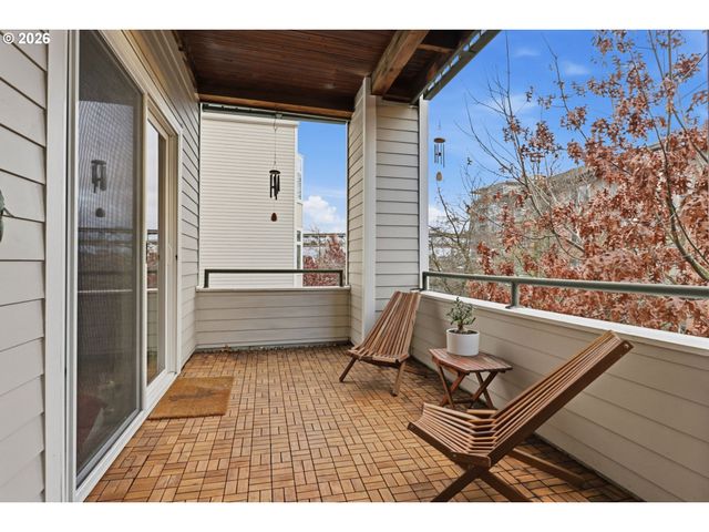 305 S MONTGOMERY St 406, Portland, OR 97201