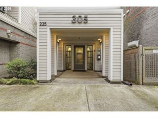 305 S MONTGOMERY St 406, Portland, OR 97201