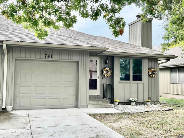 741 SW Mifflin RD, Topeka, KS 66606