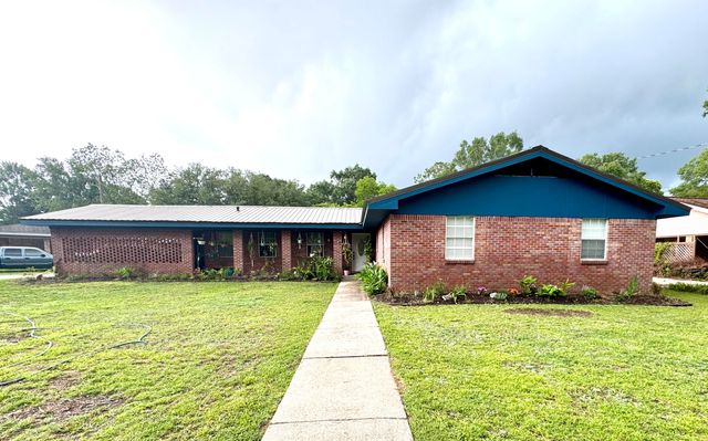 119 Browning, Picayune, MS 39466