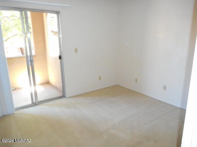 1810 E Blacklidge Dr Apt 209, Tucson, AZ 85719