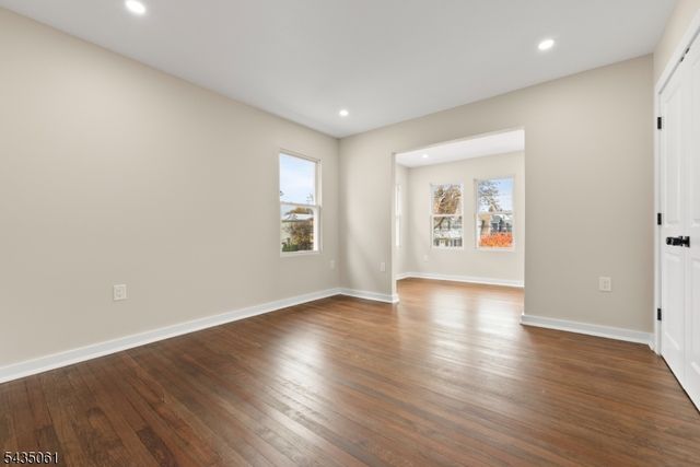 218 Ampere Pkwy, Bloomfield Twp., NJ 07003