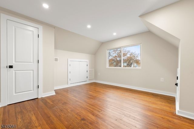 218 Ampere Pkwy, Bloomfield Twp., NJ 07003