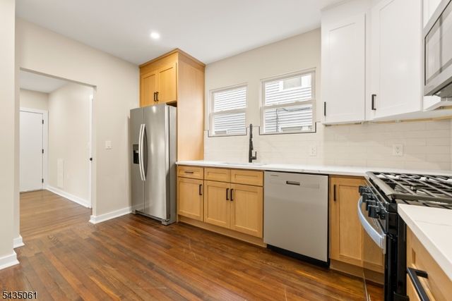 218 Ampere Pkwy, Bloomfield Twp., NJ 07003