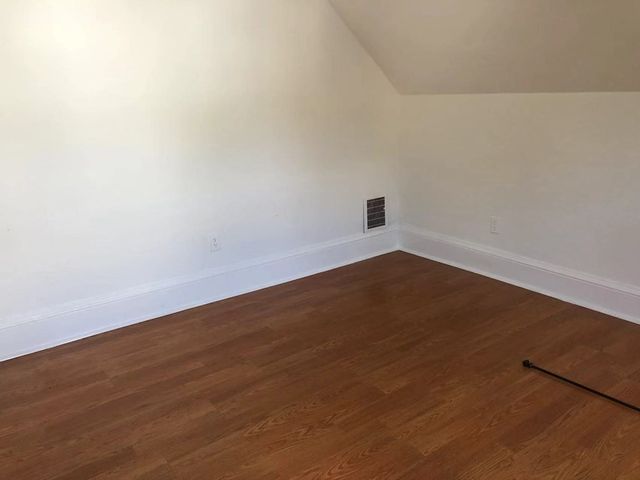 60 Fiske St 2, Waltham, MA 02451