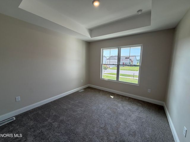 5021 Easton Drive, Oregon, OH 43616