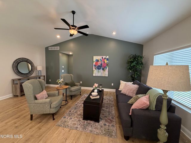 5021 Easton Drive, Oregon, OH 43616