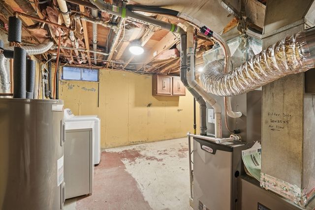 29 Plantation Dr 29, Agawam, MA 01001