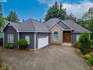 115 DUANE Ct, Myrtle Creek, OR 97457
